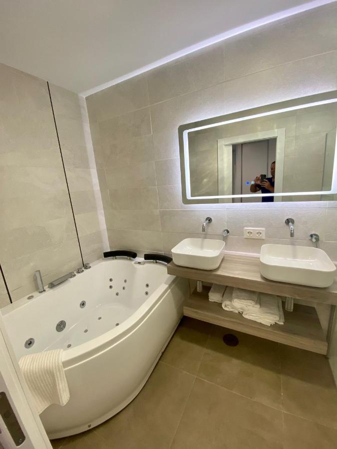 Вилла Loft Deluxe Raquel Кониль-де-ла-Фронтера Экстерьер фото